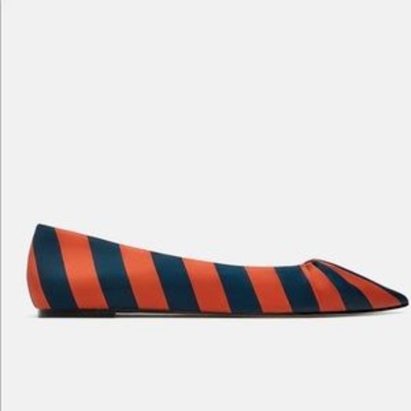 3/$25 Zara pointed toe flats orange & navy stripes - Picture 4 of 4